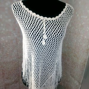 SAY WHAT? Fringe Crochet White Poncho.